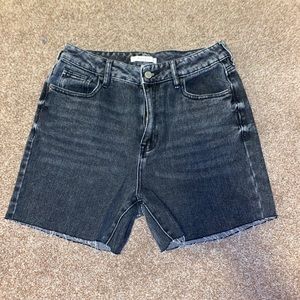 PacSun black cut off shorts